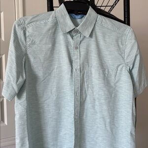 Men's Gray Short Sleeve Shirt